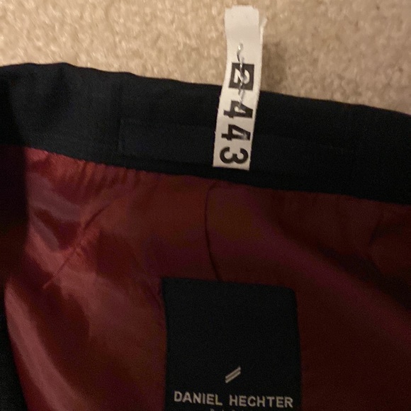 Daniel Hechter Suit - Picture 3 of 3